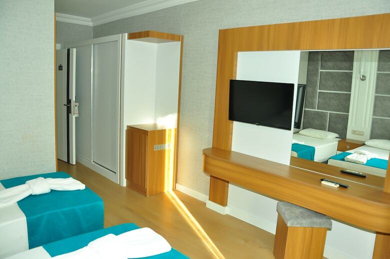 Side Yesiloz Hotel