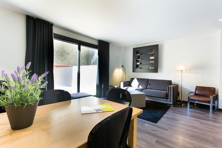 Hotel Cosmopolita Apartments Consell De Cent