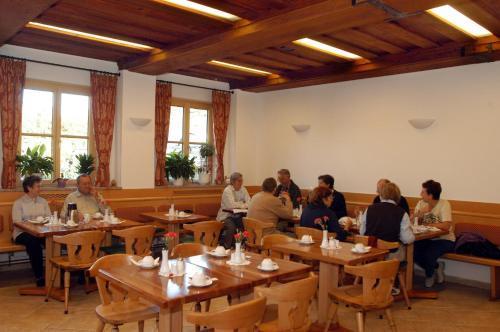 Hostal Weingut-pension Stockingerhof