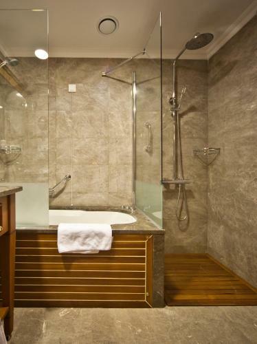 Hotel Glk Premier Acropol Suites & Spa