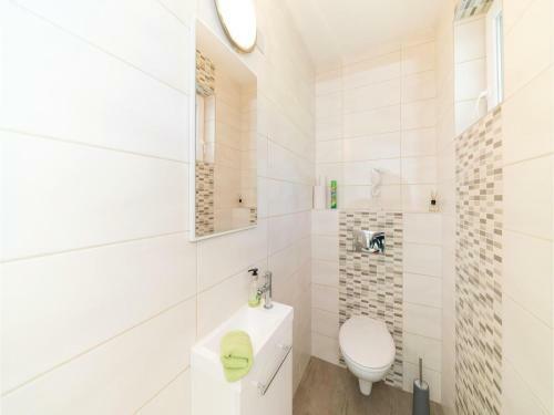 Two-bedroom Holiday Home In Eisenberg