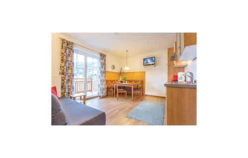Three-bedroom Apartment In Flachau