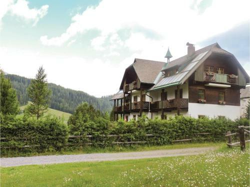 Two-bedroom Apartment In Glodnitz
