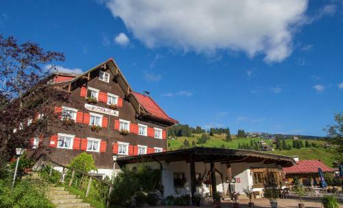Hostal Gasthof Kreuz