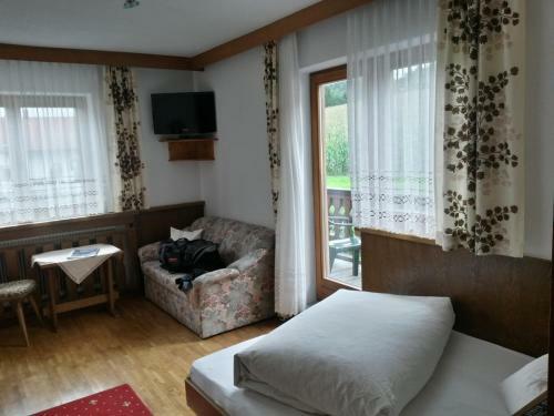 Posada Gasthof Pension Traube