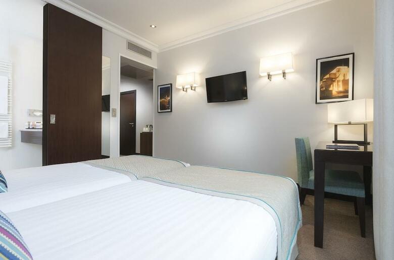 Exclusive Hotel Montfleuri Arc De Triomphe