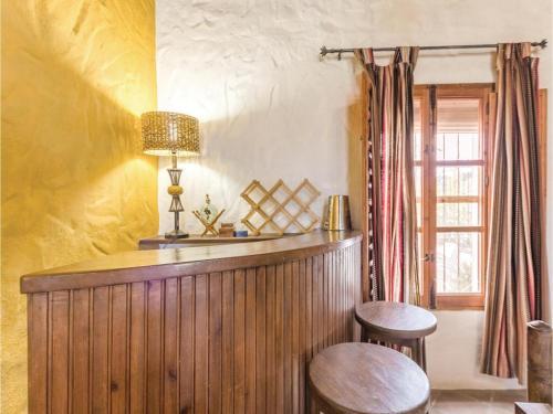 Five-bedroom Holiday Home In Almachar