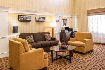 Hotel Sleep Inn & Suites Airport