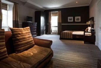 Hotel Mercure Eddleston Barony Castl