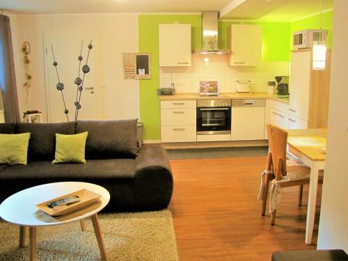 Spacious Apartment In The Vulkaneifel