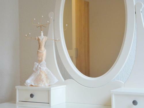 Luxurious Apartment In Ulmen Near Lake