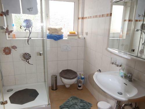 Cozy Apartment In Strotzbusch Near Eifel Center