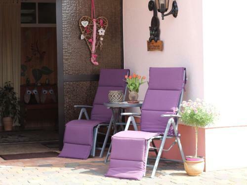 Cozy Apartment In Strotzbusch Near Eifel Center