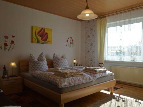 Cozy Apartment In Strotzbusch Near Eifel Center