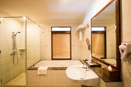 Gurney Resort Hotel&residence