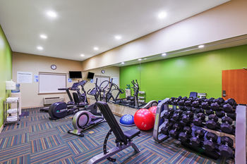 Holiday Inn Express Hotel & Suites Pharr