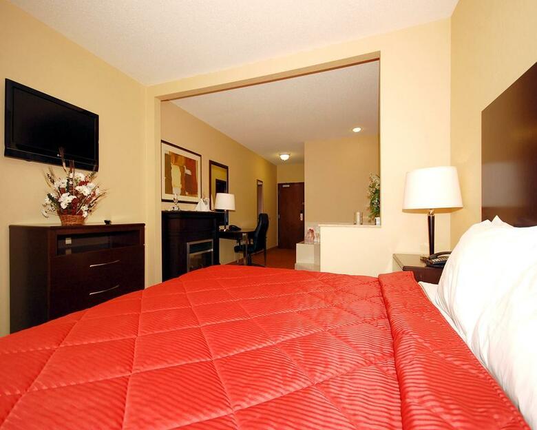 Hotel Comfort Inn & Suites