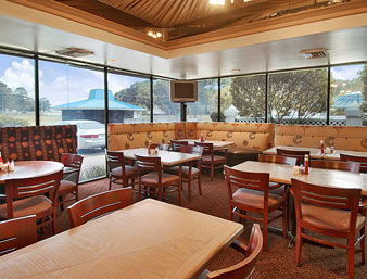 Hotel Days Inn Savannah Airport