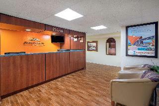 Hotel Howard Johnson Express Inn Savannah Ga