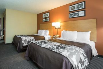 Hotel Sleep Inn & Suites
