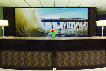 Hotel Holiday Inn Salisbury Downtown Area