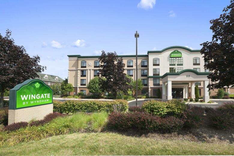 Hotel Wingate By Wyndham Schaumburg / Convention Center