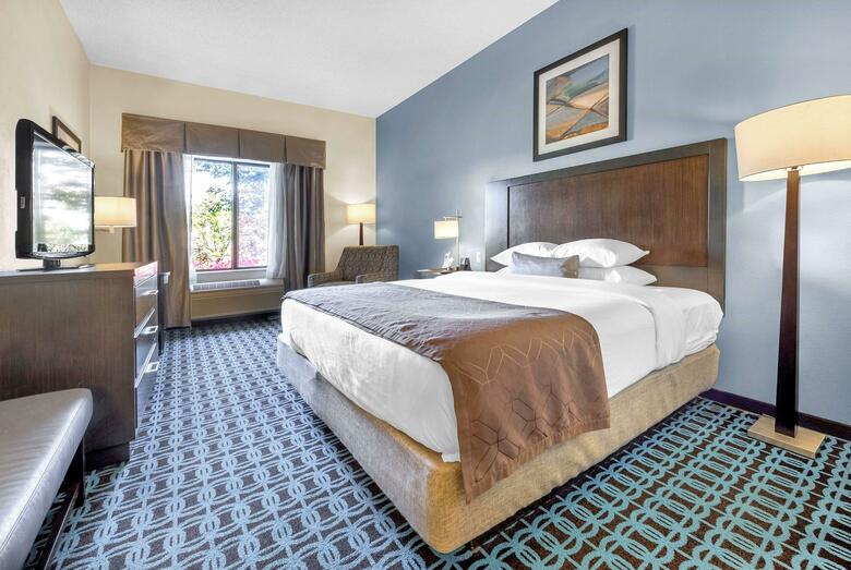 Hotel Wingate By Wyndham Schaumburg / Convention Center