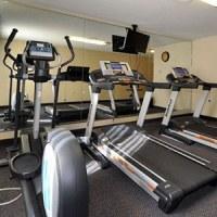 Hotel Clarion Inn & Suites