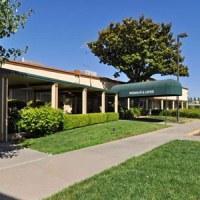 Hotel Clarion Inn & Suites