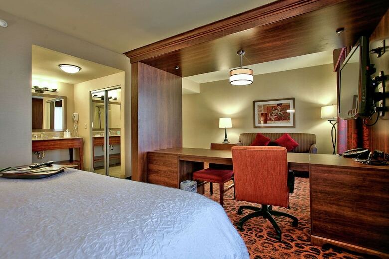 Hotel Hampton Inn And Suites Scottsdale Riverwalk