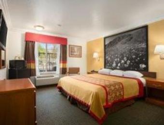 Hotel Super 8 Santa Clarita/valencia