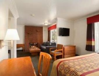Hotel Super 8 Santa Clarita/valencia