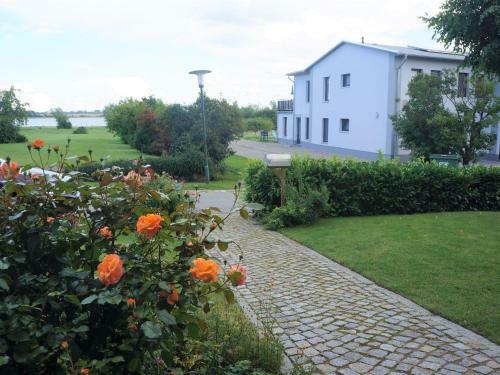 Charming Apartment In Malchow Near Sea