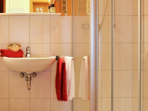 Lovely Apartment In Morz With Garden