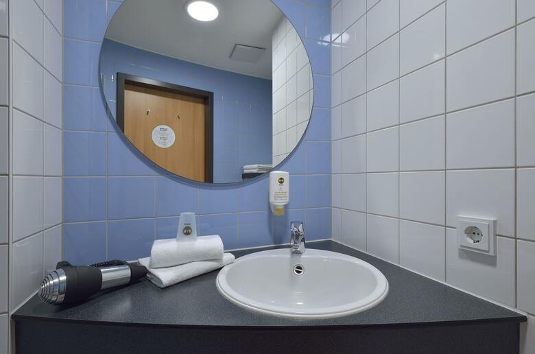 B&B Hotel Frankfurt-hahn Airport