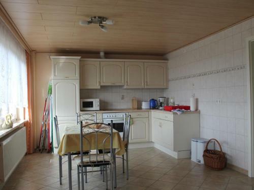 Comfy Farmhouse In Brusow With Garden