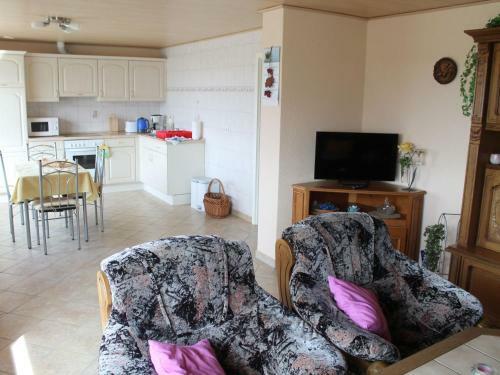 Spacious Apartment In Brusow With Garden