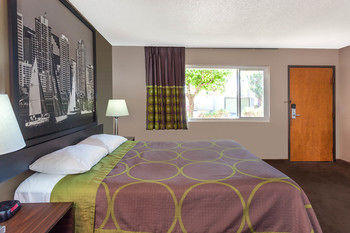 Hotel Super 8 Canoga Park