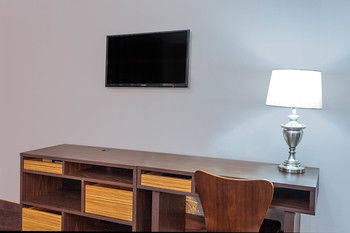 Hotel Super 8 Canoga Park