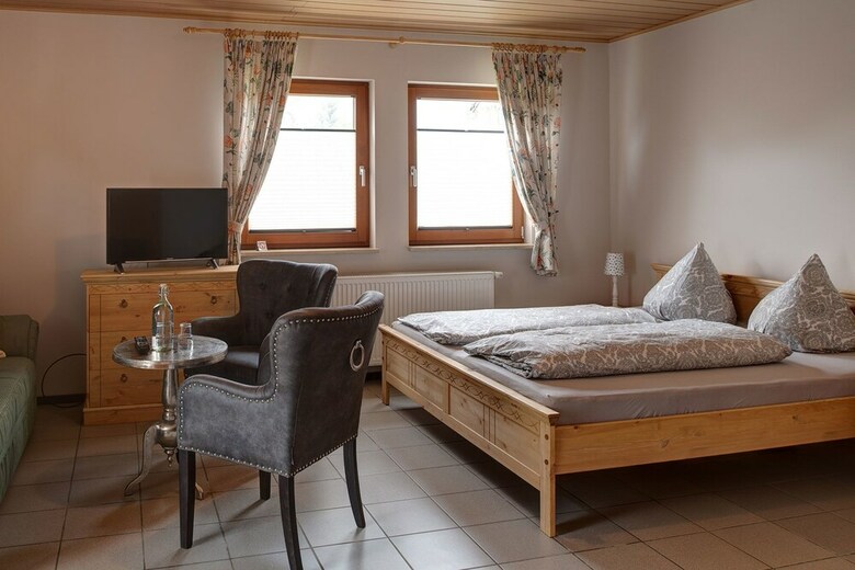 Hostal Landhaus-pension Am Pfaffensee