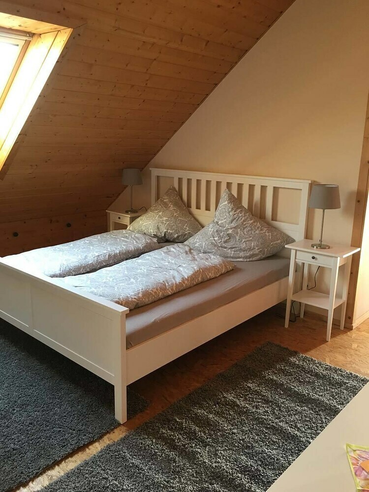 Hostal Landhaus-pension Am Pfaffensee