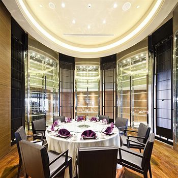 Hotel Crowne Plaza Shanghai Harbour City