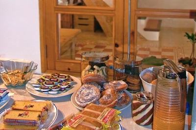 Petit Hotel Hostatgeria La Victoria