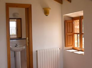 Petit Hotel Hostatgeria La Victoria