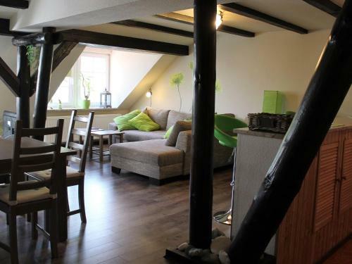 Zum T�nzelnden Pony Gro�