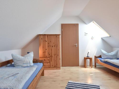 Spacious Apartment In Graal-muritz Germany With Balcony