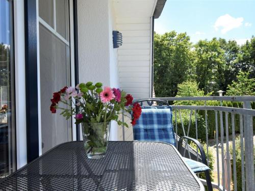 Spacious Apartment In Graal-muritz Germany With Balcony