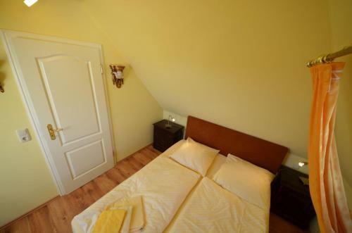 Apartamento Ferienwohnung-sonnenkliff-in-gross-zicker-halbinsel-moenchgut
