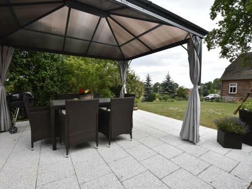 Beautiful Apartment In Gerdshagen With Barbecue