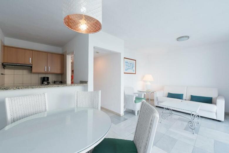 Apartamentos Palm Beach Tenerife